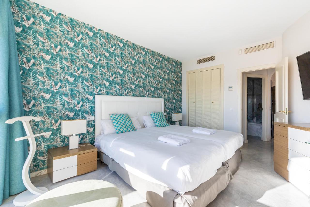 Wintowinrentals Luxury And Sea View Inside Puerto Marina 贝纳尔马德纳 外观 照片