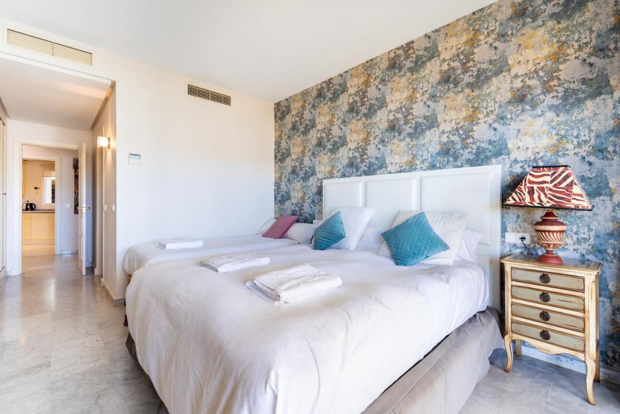 Wintowinrentals Luxury And Sea View Inside Puerto Marina 贝纳尔马德纳 外观 照片